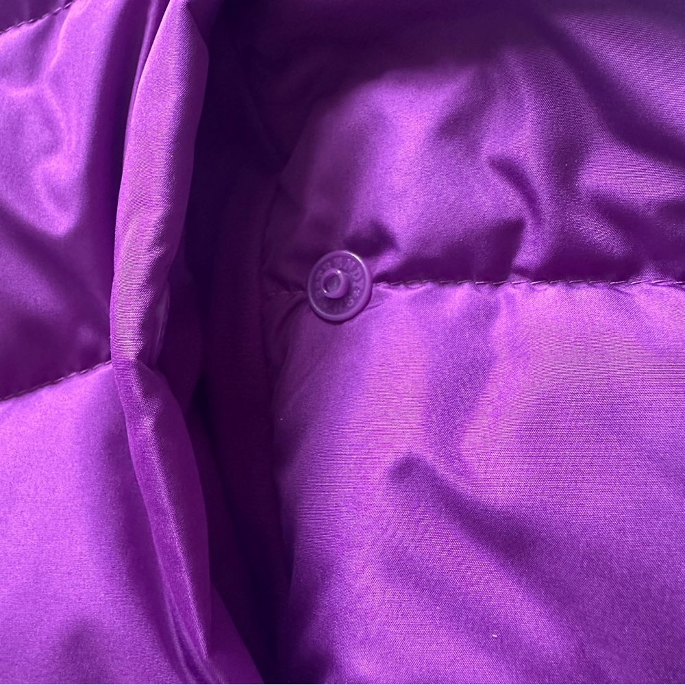 Lands' End Rich Purple Down Puffer Vest Women’s Sz Medium Tall 10-12 - Picture 4 of 8